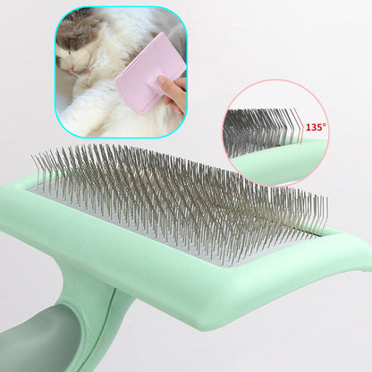 Close-up of green slicker brush bristles with inset image showing use on a cat and 135° bristle angle